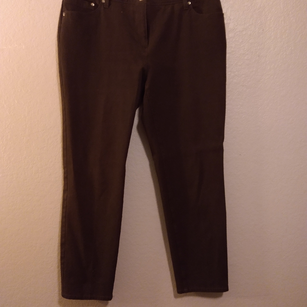 Brown sliming pants